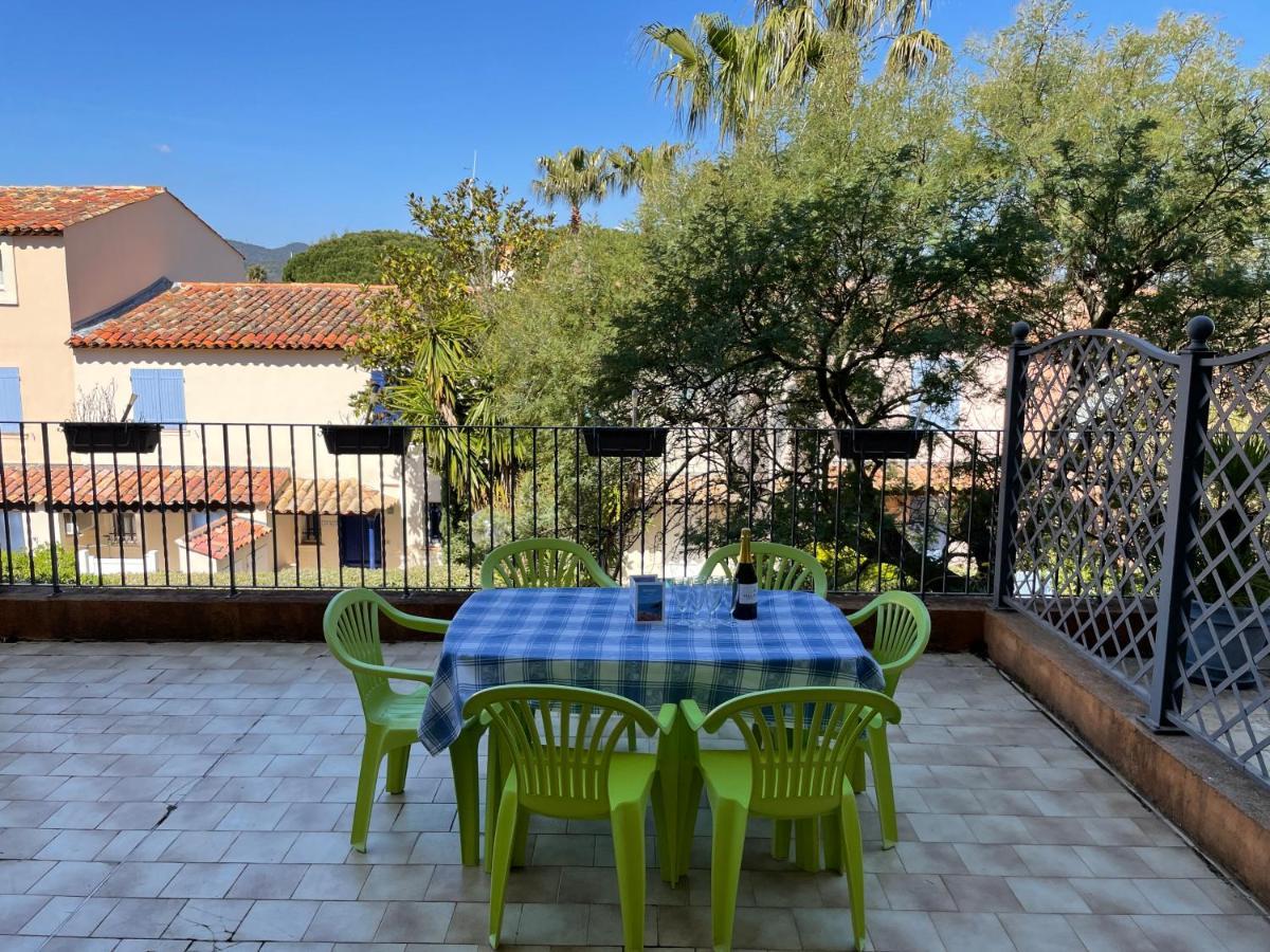 Apartment Port Cogolin With Garden View Grimaud Bagian luar foto